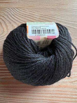 Пехорка Перуанская альпака 02 Черный 50% альпака 50% шерсть мериноса 50 гр/150 м